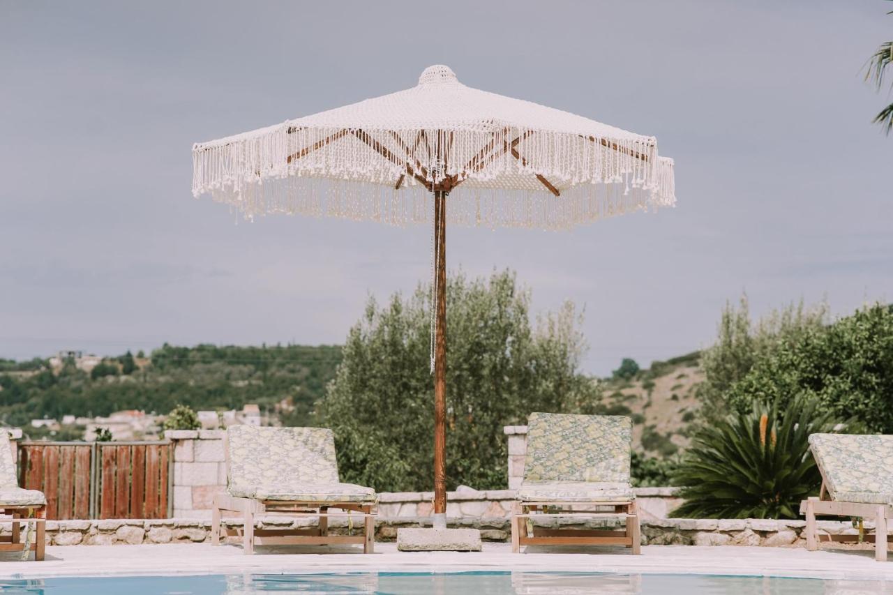 Vila Milo Himare Exterior photo
